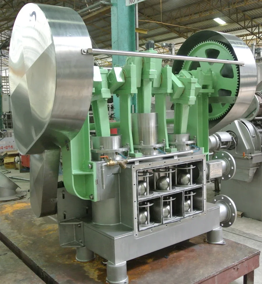 Triplex Piston Pump — equipment overview.
