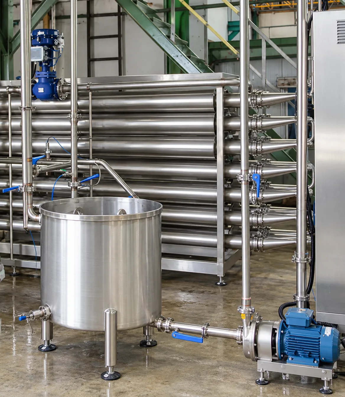 Buffer Tanks: Buffer vessel connected to a process skid.